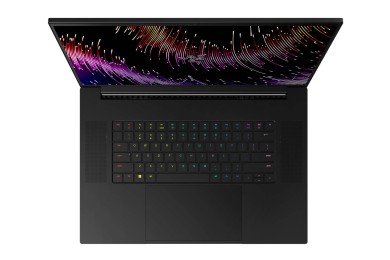 Razer Blade 18 - 18" QHD+ 240Hz i9-13950HX RTX 4090 32Go 2To W11 - PC GAMER