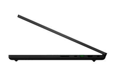 Razer Blade 18 - 18" QHD+ 240Hz i9-13950HX RTX 4090 32Go 2To W11 - PC GAMER