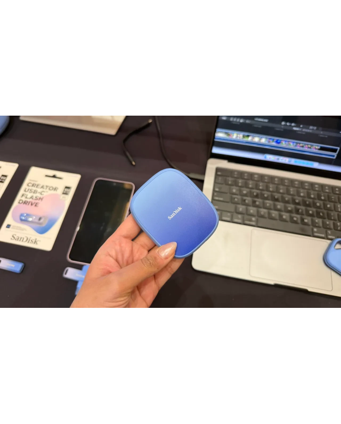 SanDisk Creator Phone SSD 2TB - MagSafe Compatible